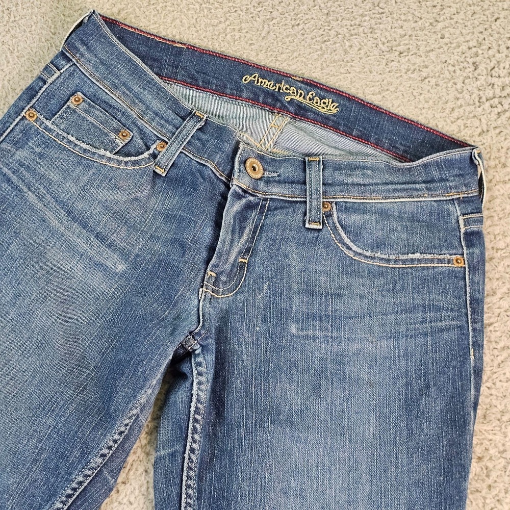 American Eagle Jeans Womens 6 Blue Medium Wash Bootcut Stretch‎ Distressed Denim